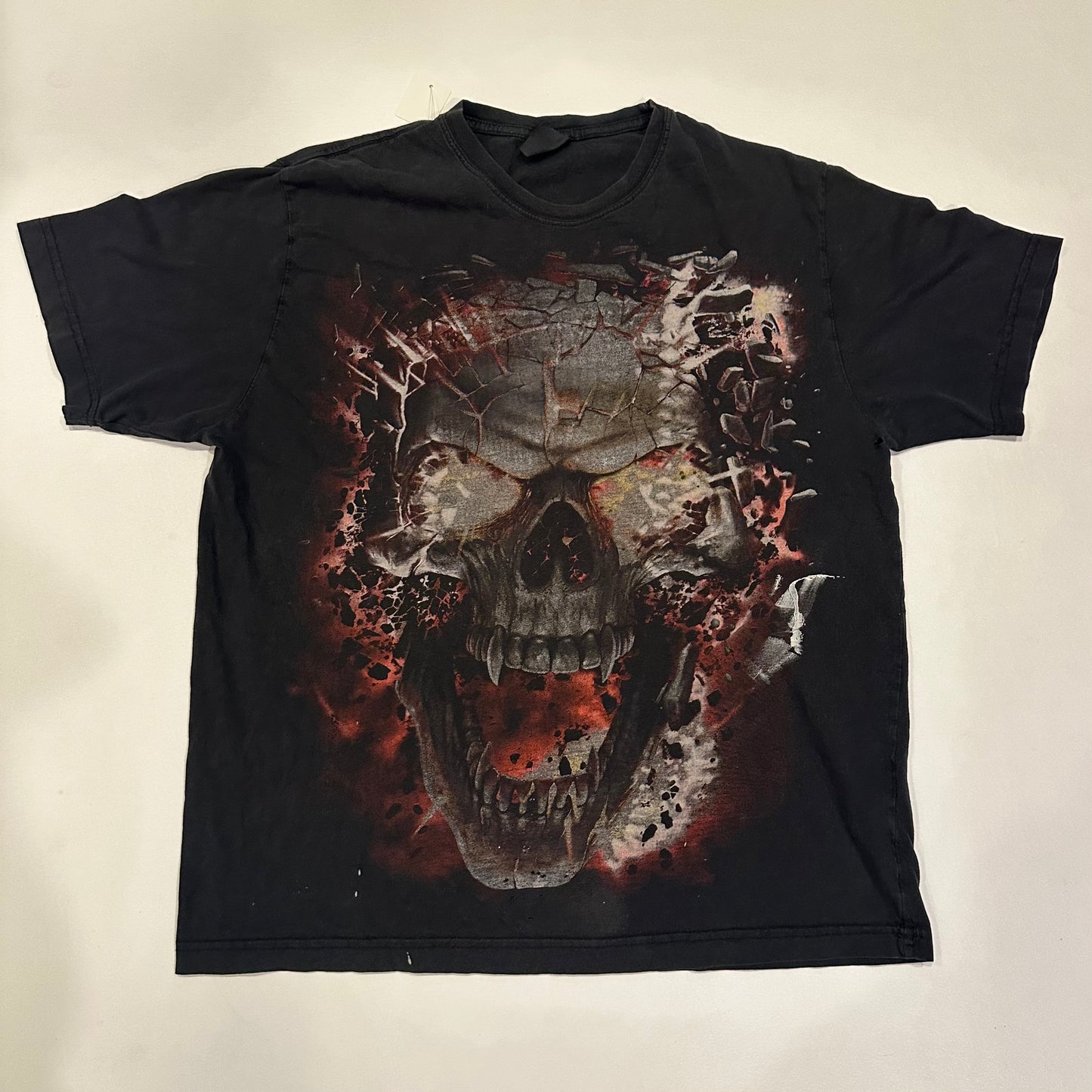 Spiral Skull Graphic T-Shirt