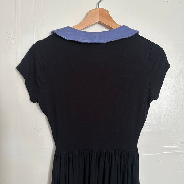 No-Face Dress